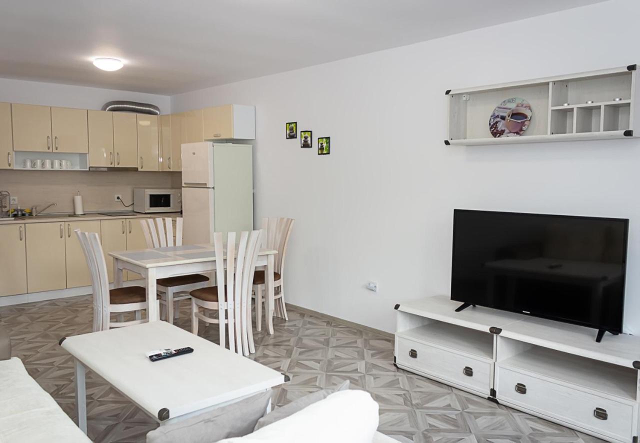 Apartment Lilia Kavarna Exteriér fotografie