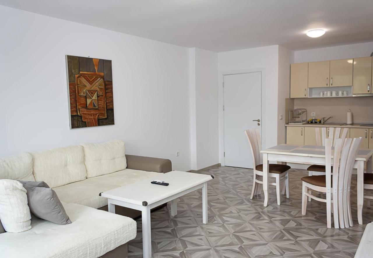 Apartment Lilia Kavarna Exteriér fotografie